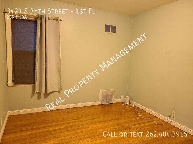 Building Photo - 3423 S 35th St