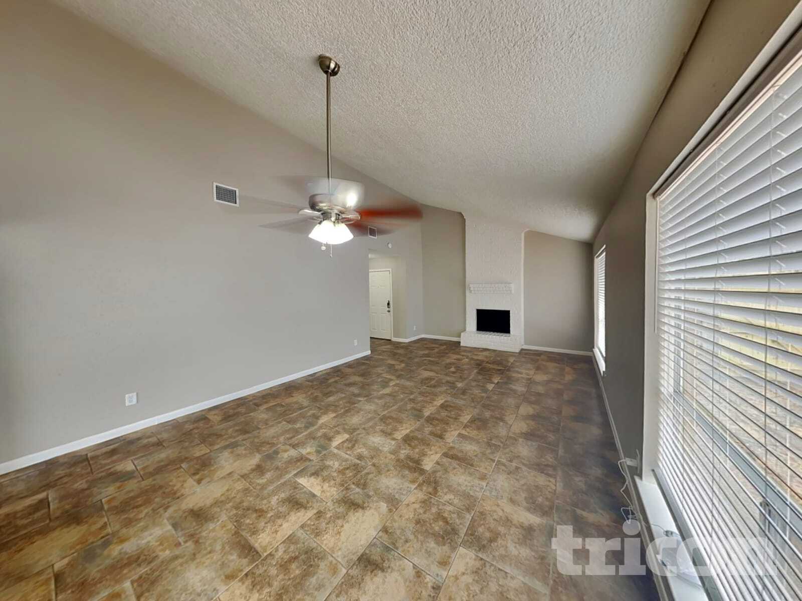 Building Photo - 16710 Forthbridge Ct