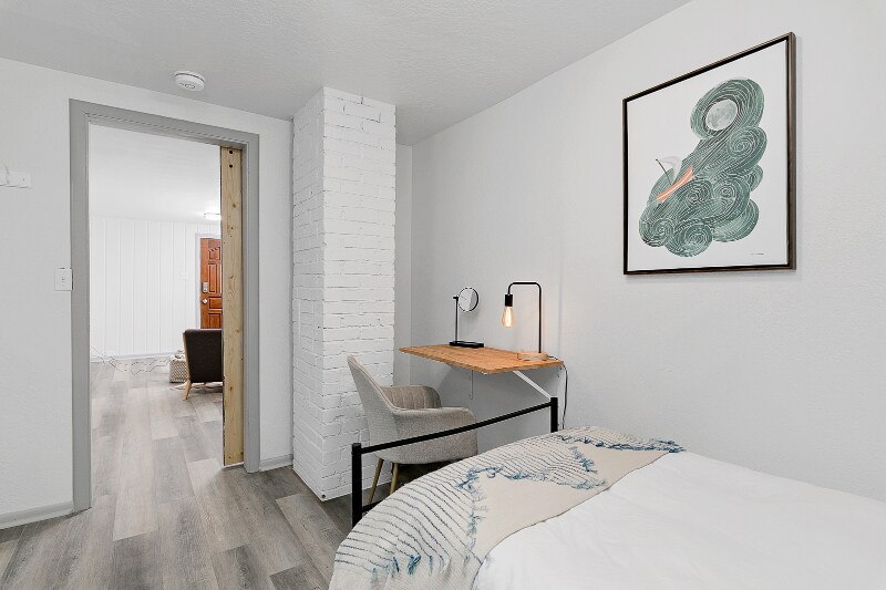 Building Photo - 501 N 27th St