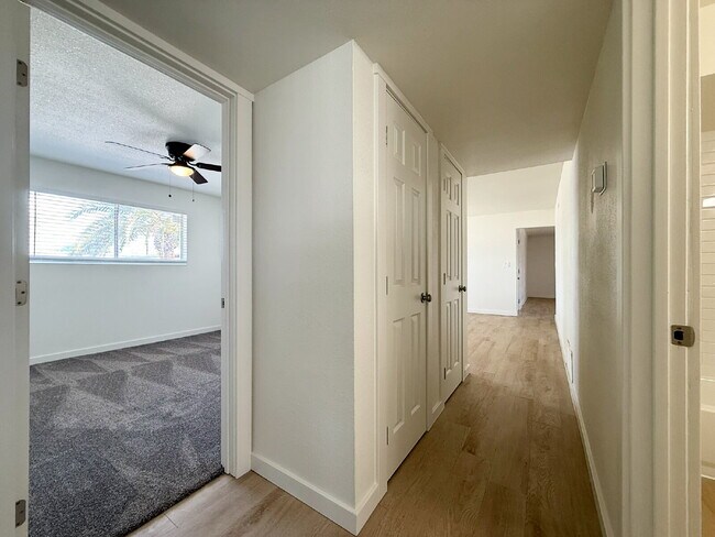 Building Photo - Charming 3-Bedroom , 1 Story ,  FULLY REMO...