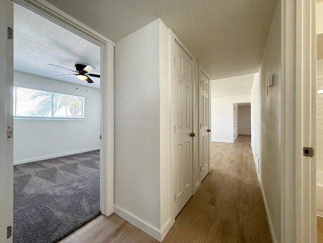 Building Photo - Charming 3-Bedroom Oasis with 2 Full Baths...