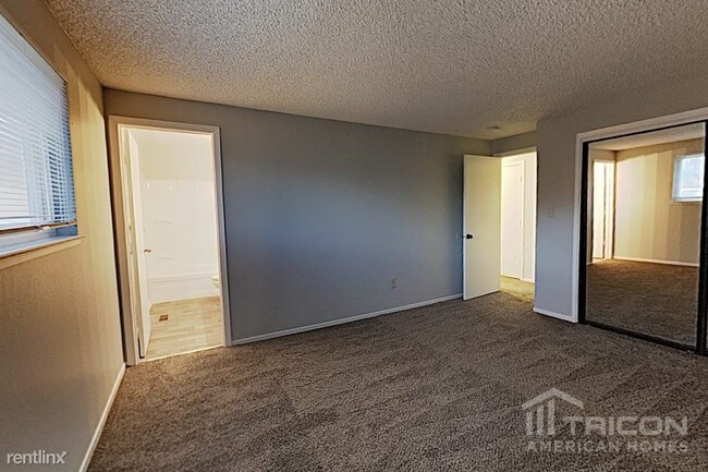 Building Photo - 4145 Mira Loma Dr