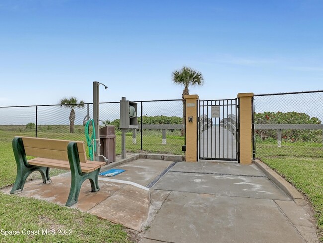 Building Photo - 1860 N Atlantic Ave