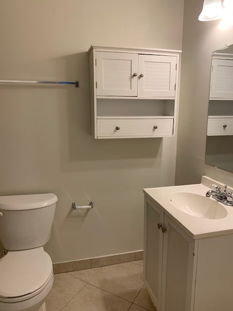 Building Photo - 332 NE Cullman Ct