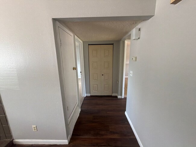 Building Photo - 4469 E Pikes Peak Ave