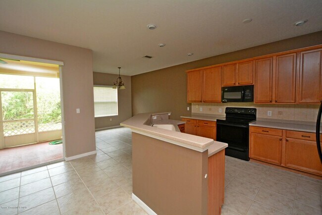 Building Photo - 820 Glen Abbey Way