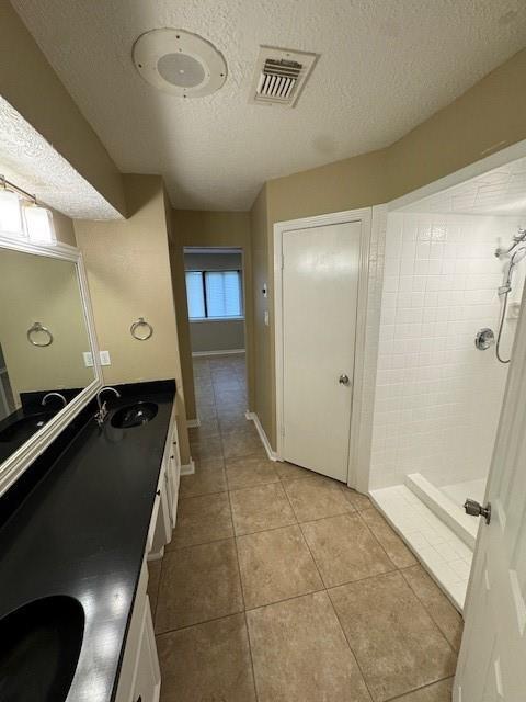 Building Photo - 7907 Midland Forest Dr