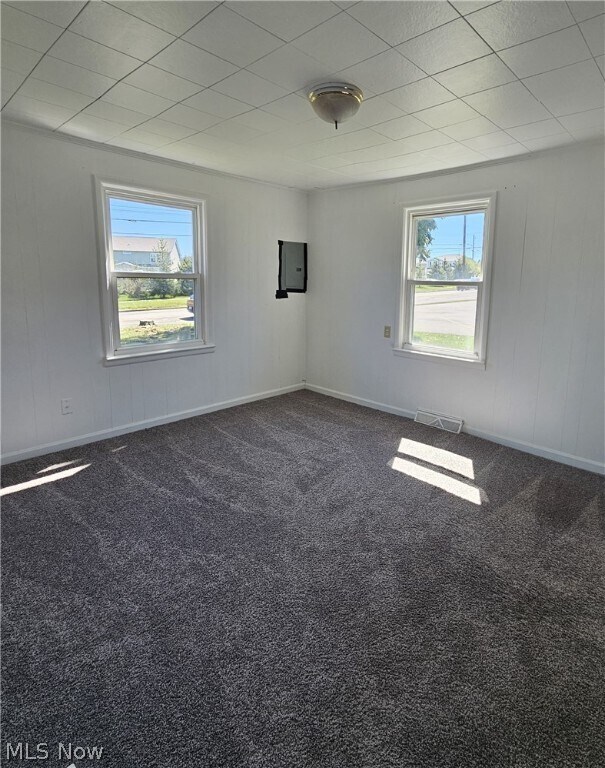 Building Photo - 4660 Darrow Rd