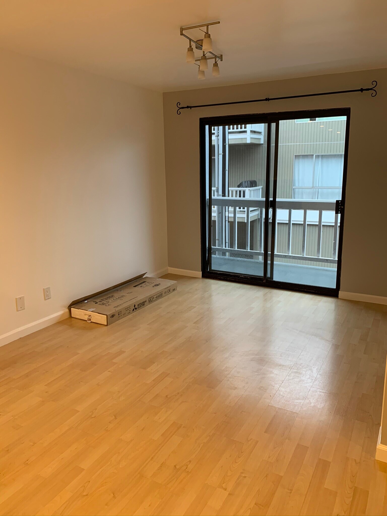 Building Photo - 24 Lighthouse St