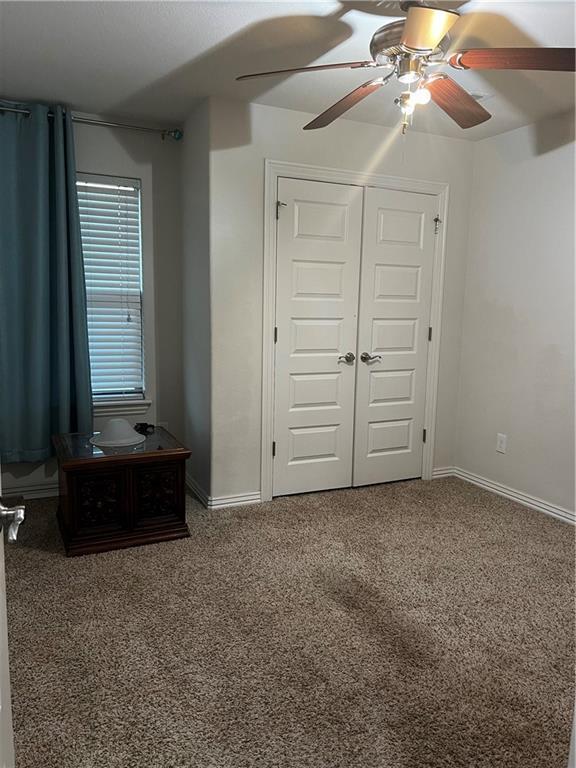 Building Photo - 4103-4103 SW Stonewood Terrace