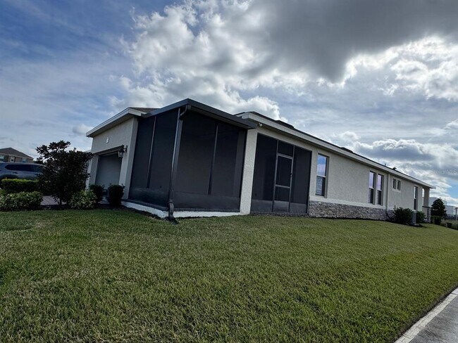 Building Photo - 16236 Carraway Bay Aly