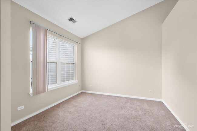Building Photo - 3073 Kentshire Cir