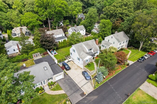 Building Photo - 69 Ardell Rd