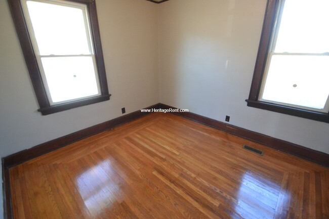 Building Photo - Great 3 bedroom in North College Hill