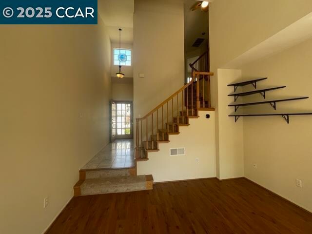 Building Photo - 1328 Shell Ln