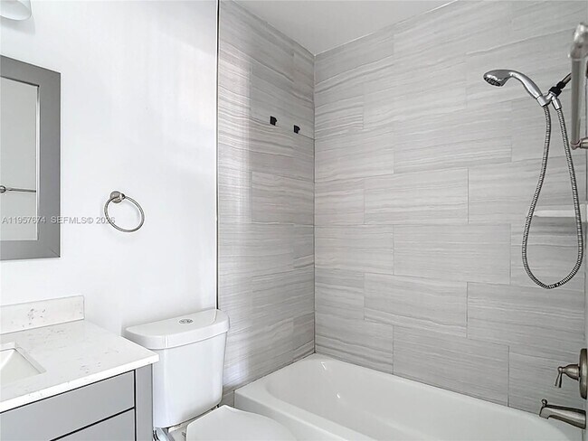 Building Photo - 4487 Pocatella Ave