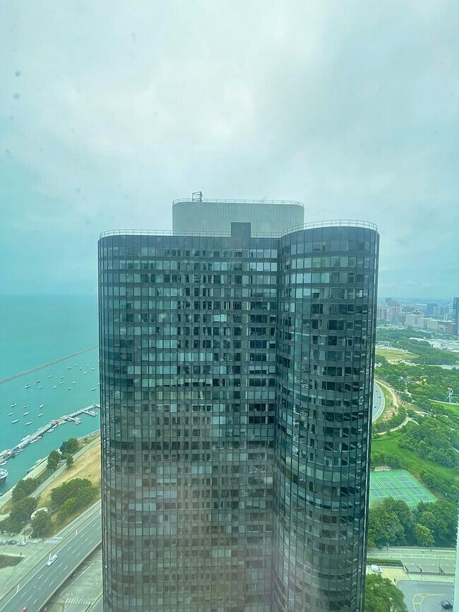 Building Photo - 195 N Harbor Dr