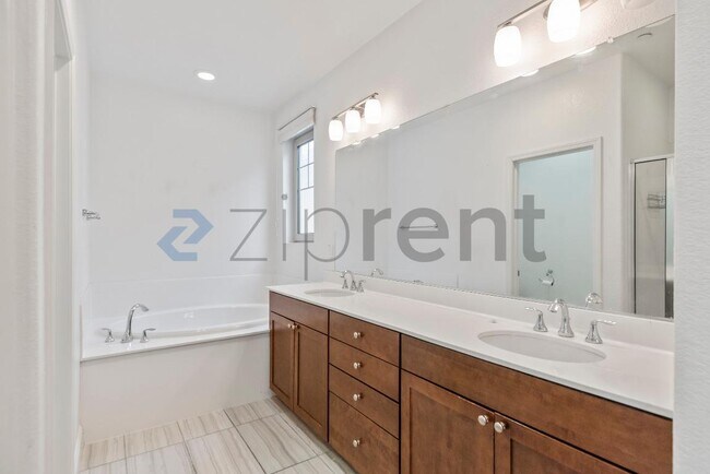 Building Photo - 2954 Worthing Common