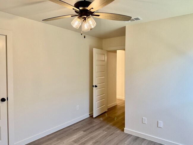 Building Photo - Gorgeous Brand New Build 4/2/2 in Coveted Wolfforth Neighborhood!