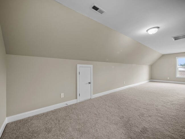 Building Photo - Welcome to Tall Pines Of New River!