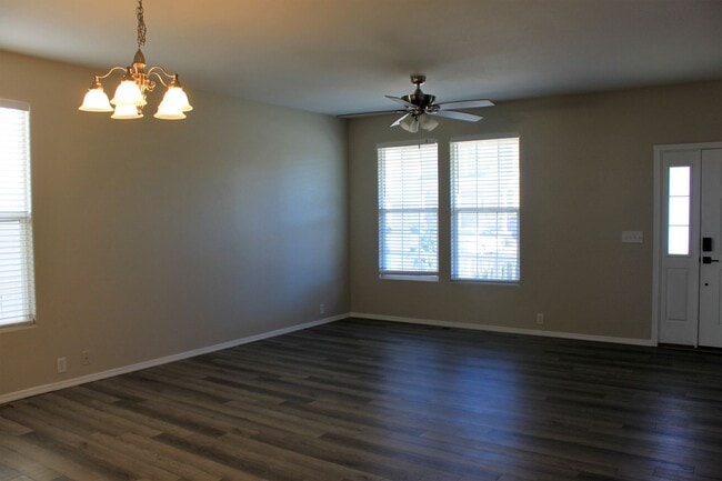 Building Photo - 7387 Countryside Grv