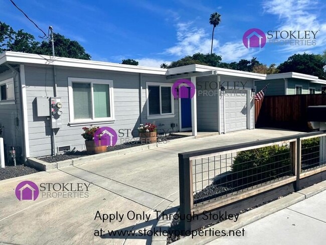 Building Photo - 1692 Oak Park Blvd