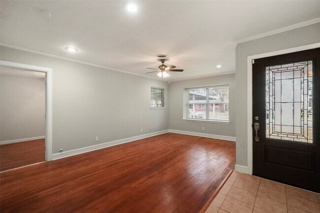 Building Photo - 5205 Verdome Ln