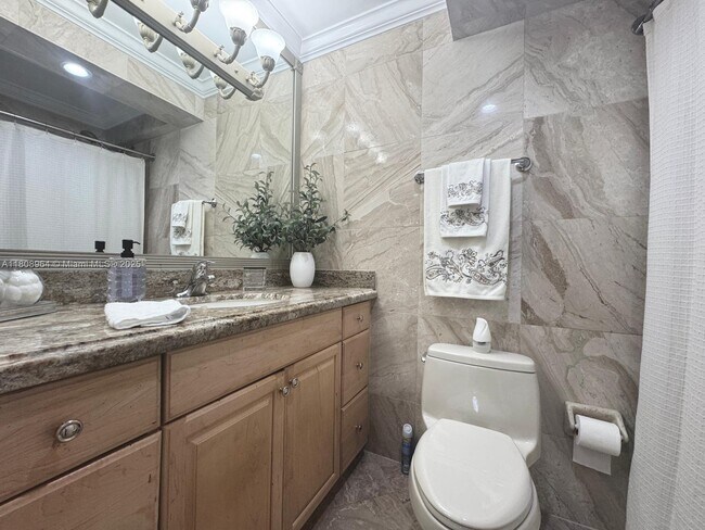 Building Photo - 3800 S Ocean Dr