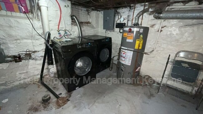 Building Photo - 5210 Natrona Wy