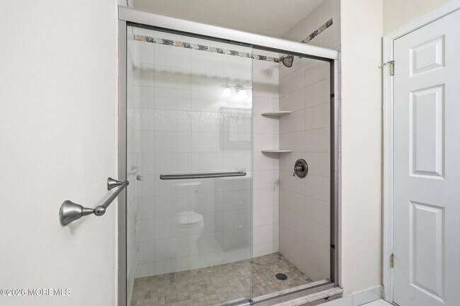 Building Photo - 69 Daniele Dr