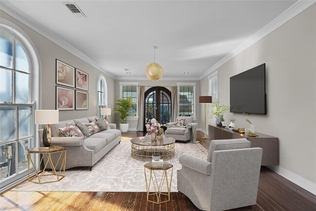 Building Photo - 912 32nd St