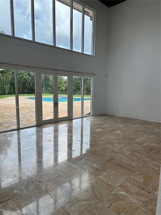 Building Photo - 10600 SW 69th Ave