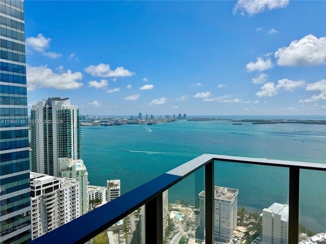 Building Photo - 1451 Brickell Ave