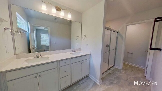 Building Photo - 808 Falls Grove Trl