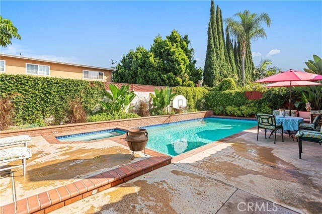 Building Photo - 5101 Chateau Cir