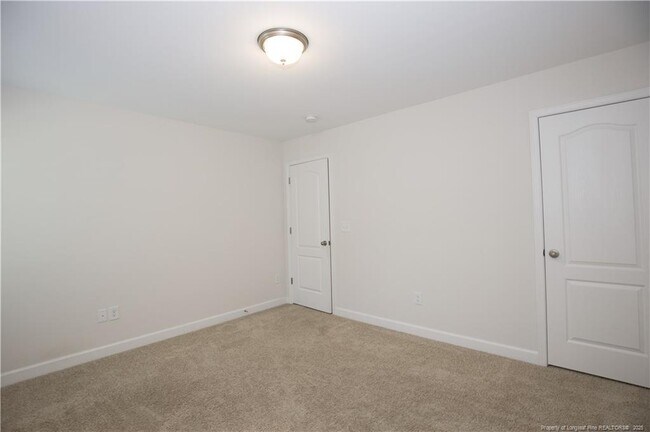 Building Photo - 1170 Camellia Dr