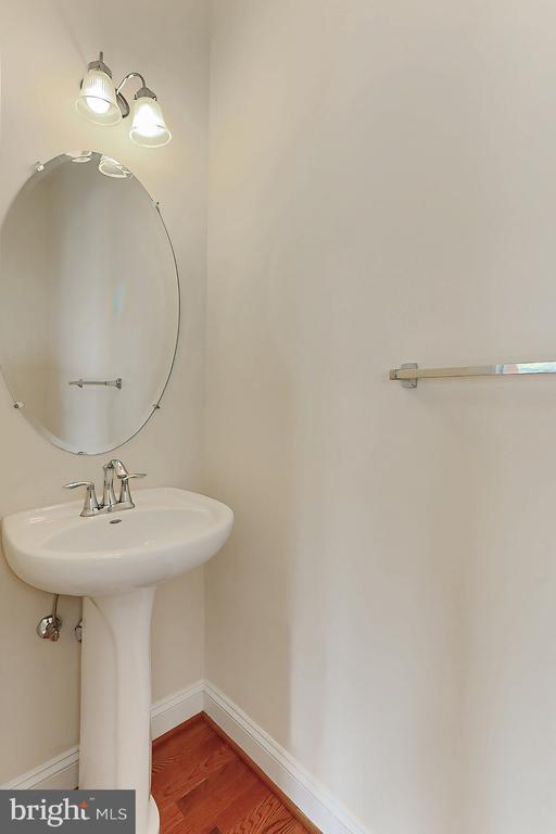 Building Photo - 22219 Falling Terrace