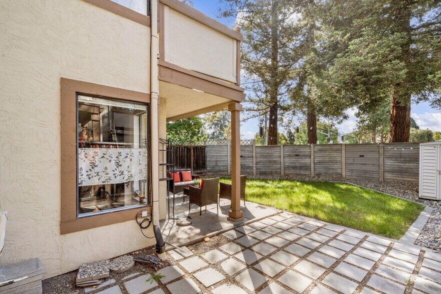 Building Photo - 874 Cherry Glen Cir