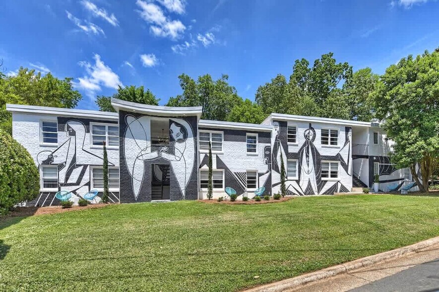 Building Photo - 510 Queens Rd