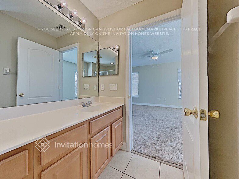 Building Photo - 6937 Beargrass Rd