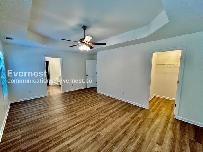 Building Photo - 158 Shadowbrooke Cir SW