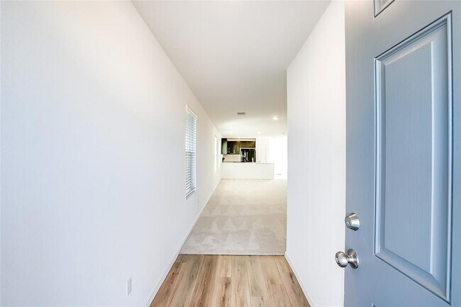 Building Photo - 1133 Largemouth Ln