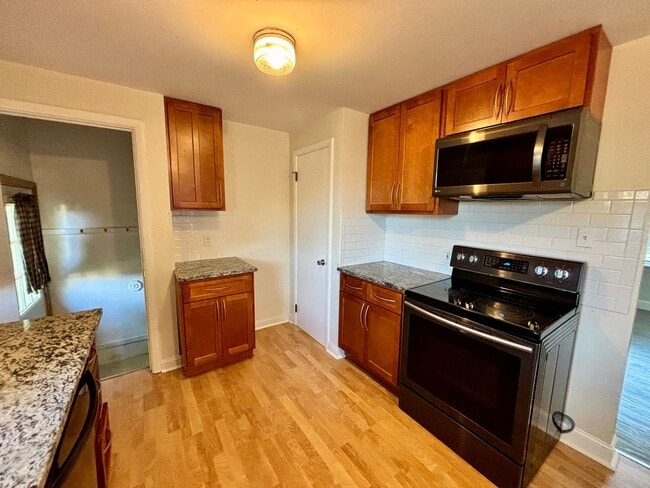 Building Photo - Italian Estates Property Management