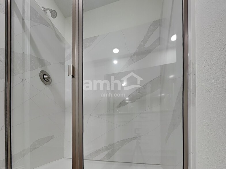 Building Photo - 12626 Durbans Pt Pl