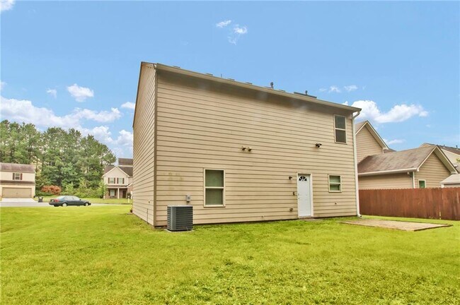 Building Photo - 749 Scotland Dr