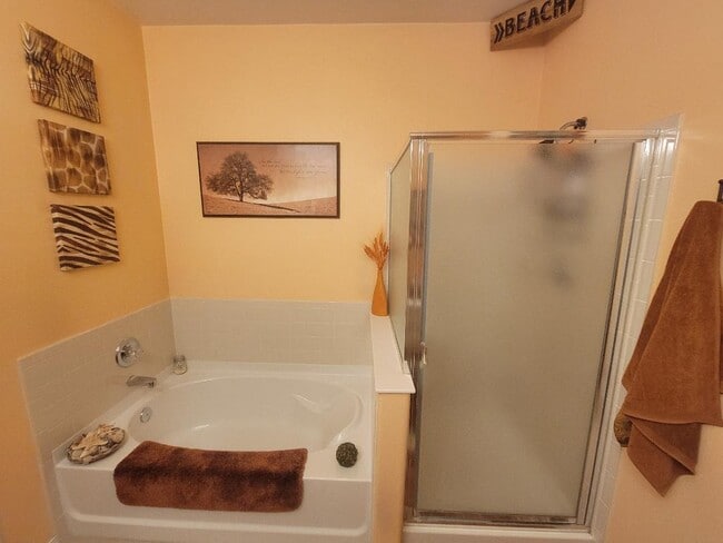 Building Photo - 8489 Canyon Rim Cir