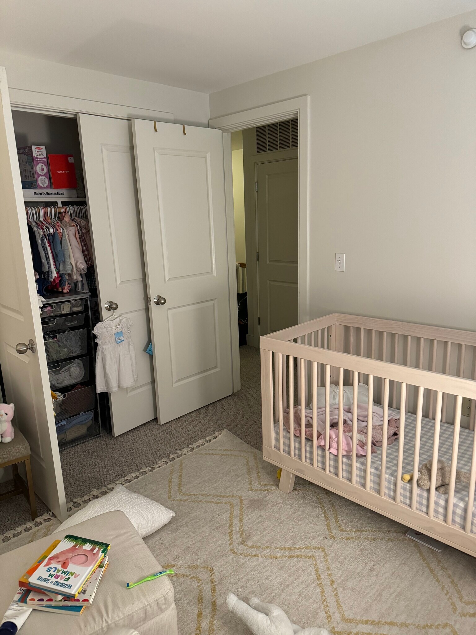 Building Photo - 108 2nd St