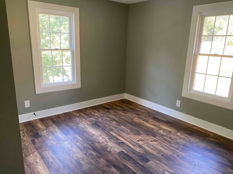 Building Photo - 619 Allison Ave