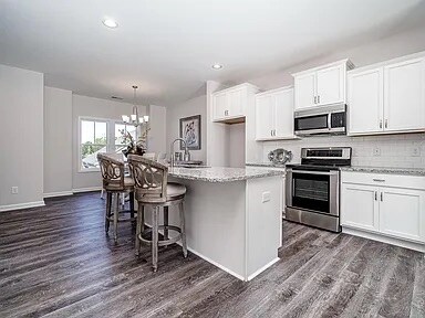 Building Photo - 210 Gray Duck Dr