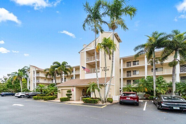 Building Photo - 7350 Kinghurst Dr